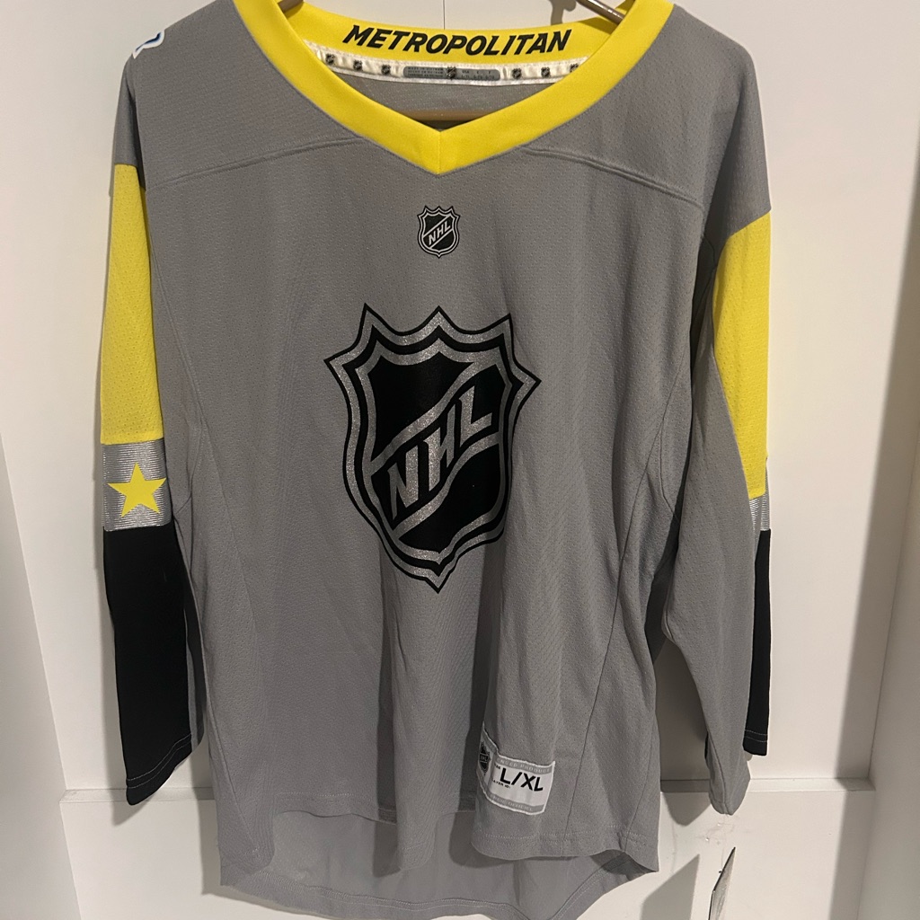 Metropolitan Gray 2018 Nhl AllStar Game Breakaway Jersey Size LXl Unisex